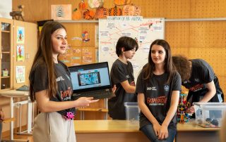 Veštačka inteligencija za decu: Digi Klinci polaznici uče, sarađuju i prave projekte uz laptop i robotiku
